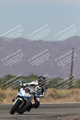 media/Oct-13-2025-Moto Forza (Mon) [[a66d839500]]/4-C Group/Session 3 (Turn 16)/